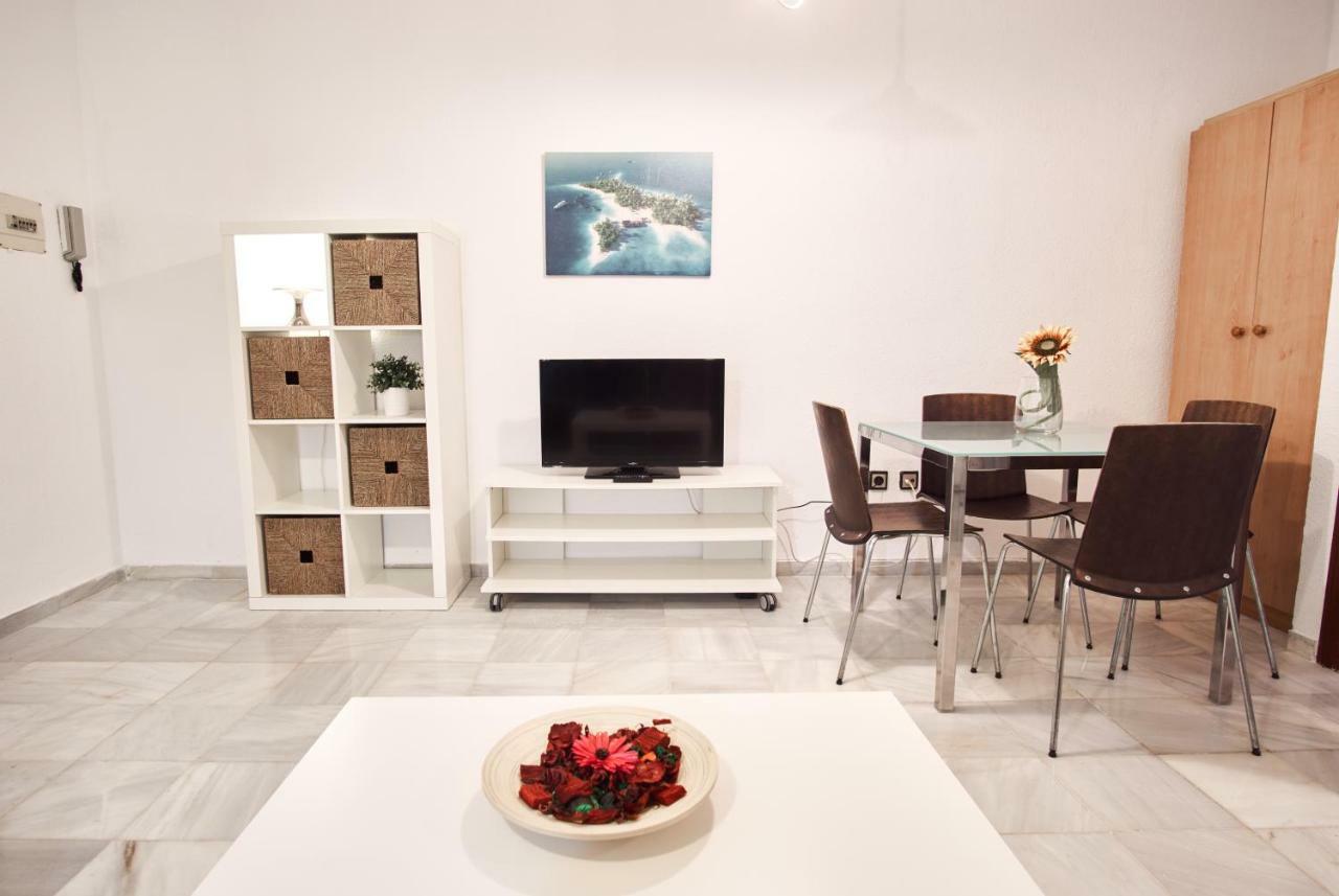 Pureza Oasis Suite Seville Exterior photo