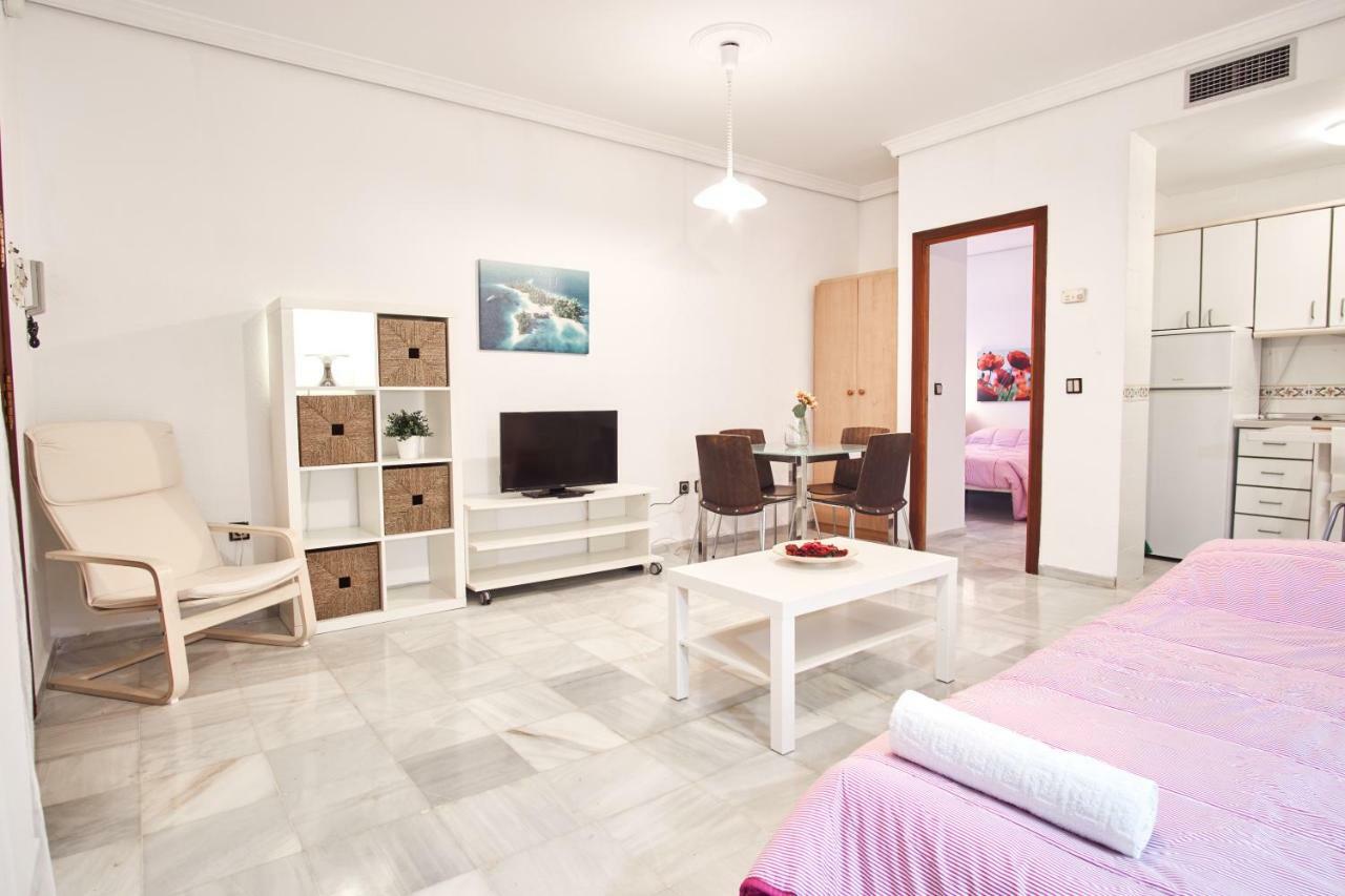Pureza Oasis Suite Seville Exterior photo